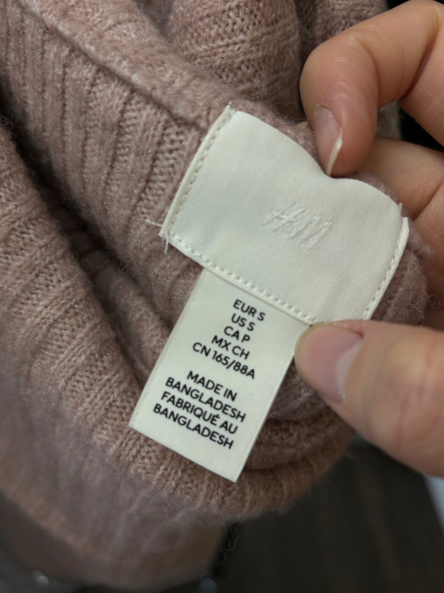 H&M Women’s Pink Open-Back Sweater – Size S