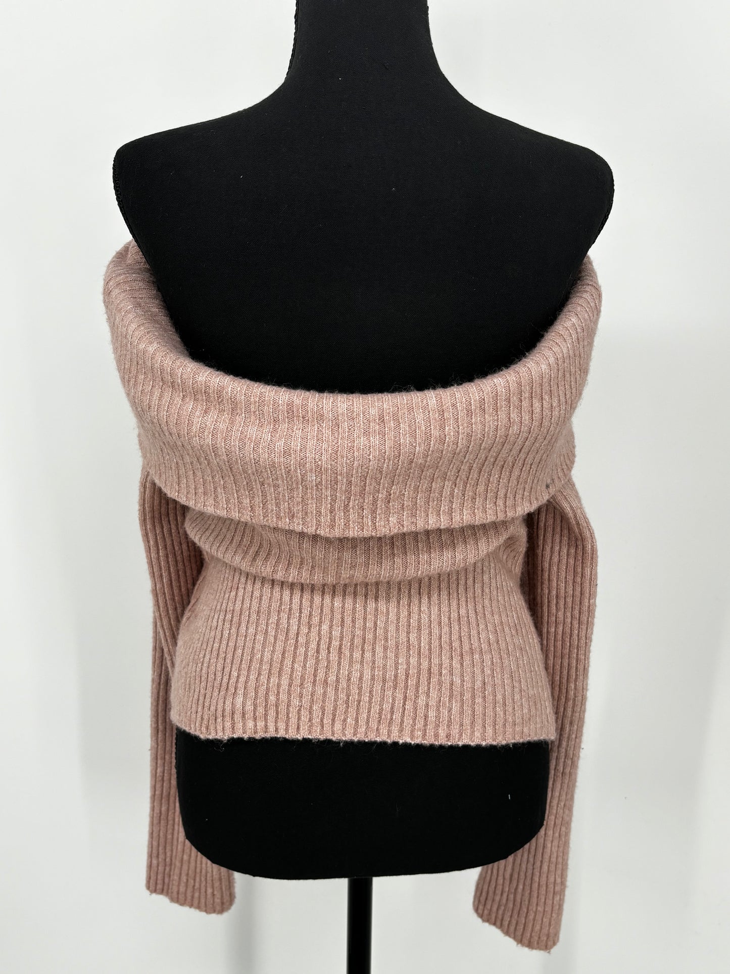 H&M Women’s Pink Open-Back Sweater – Size S