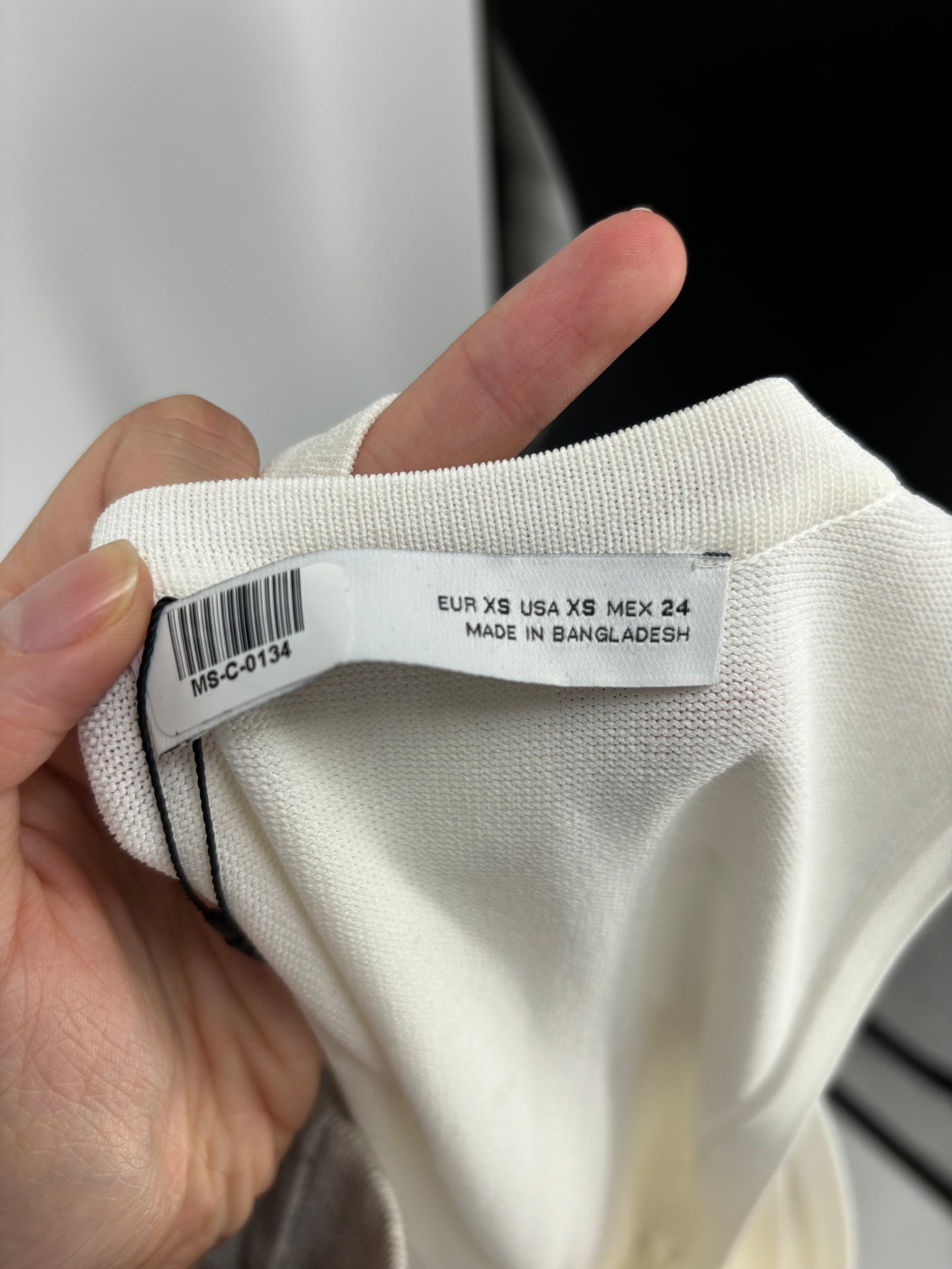 Women’s White Knit Tank Top – Size XS