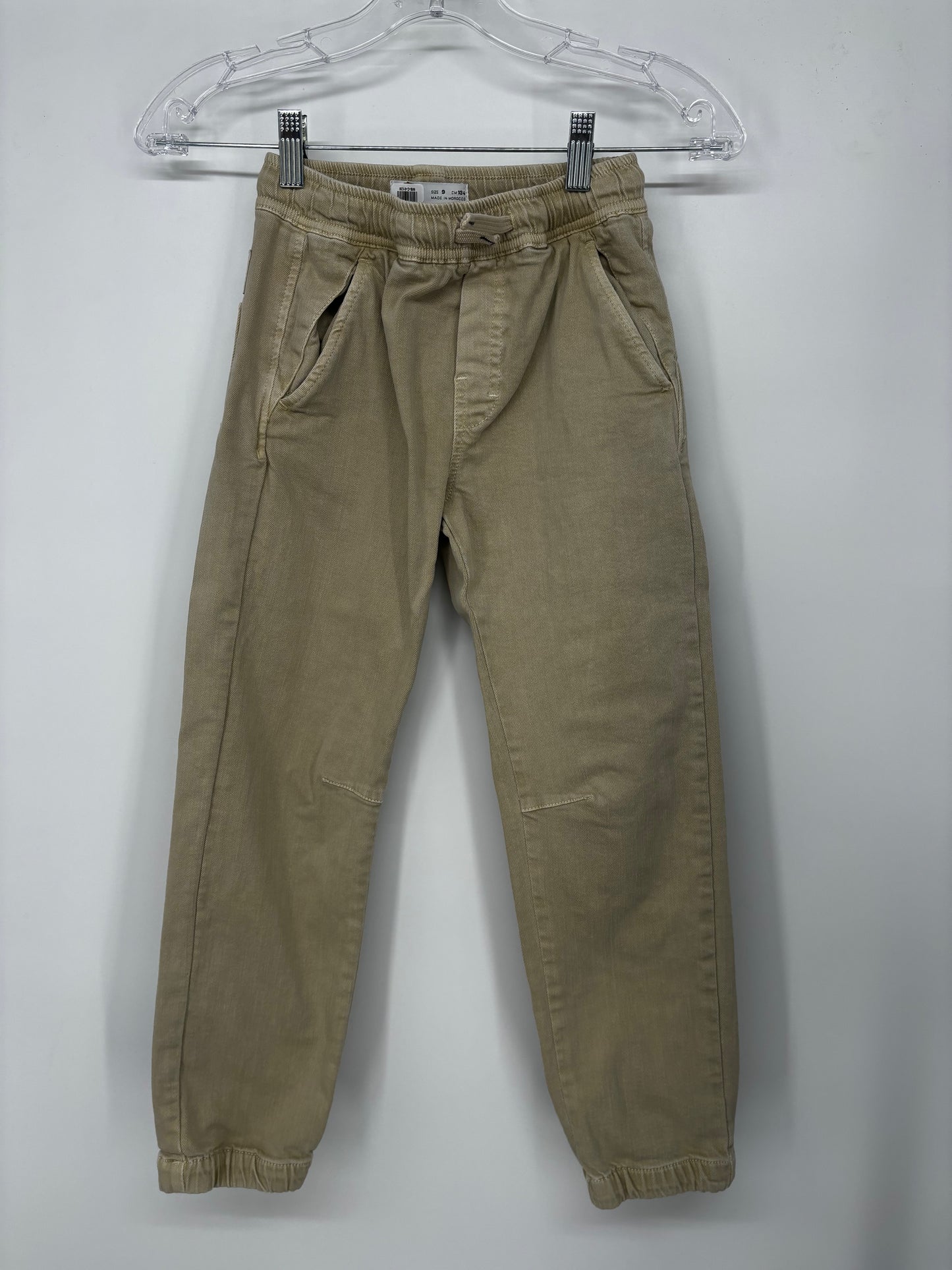 Men’s Khaki Cargo Pants – Size 9
