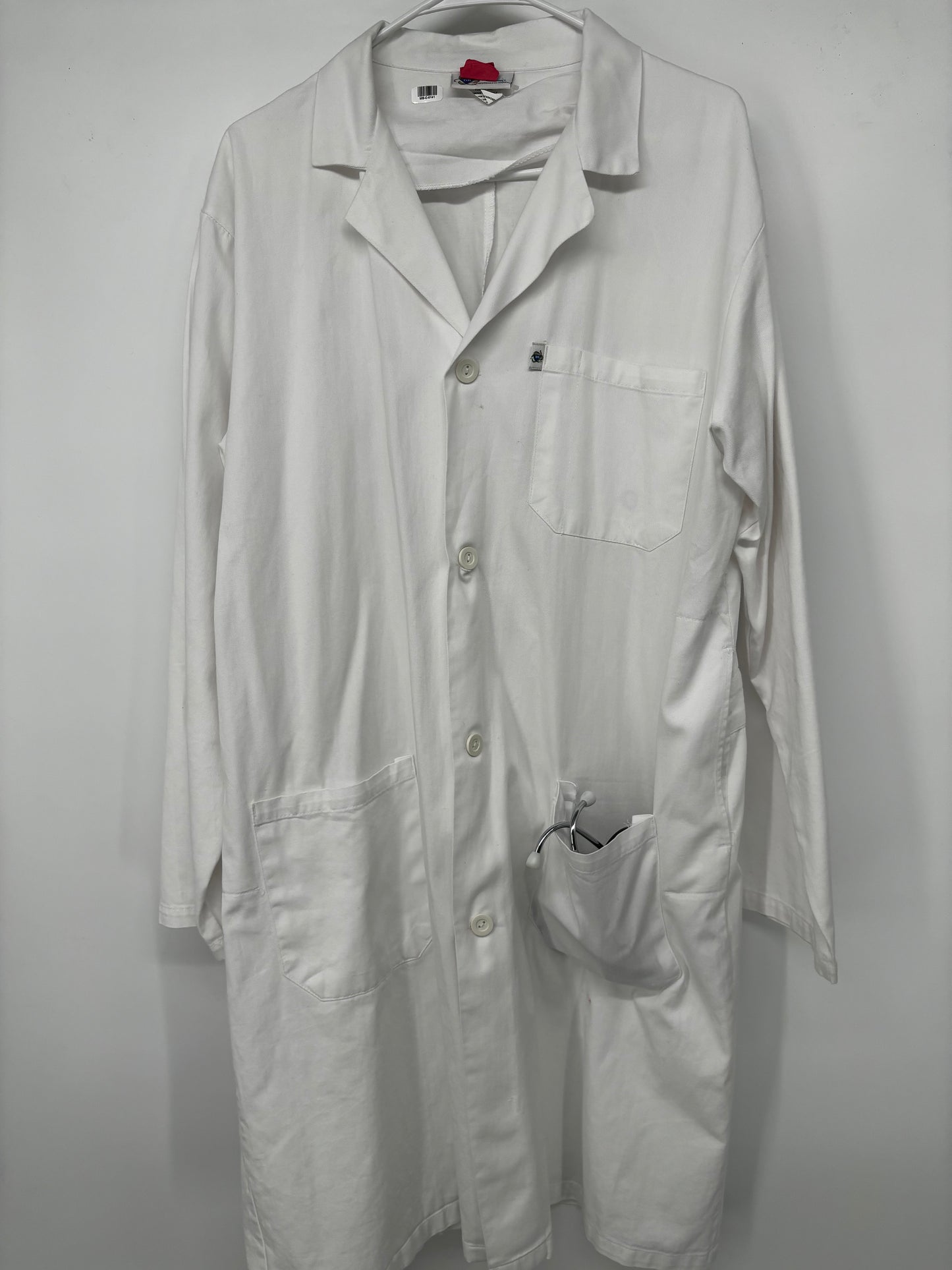 Men’s White Doctor/Nurse Lab Coat size no