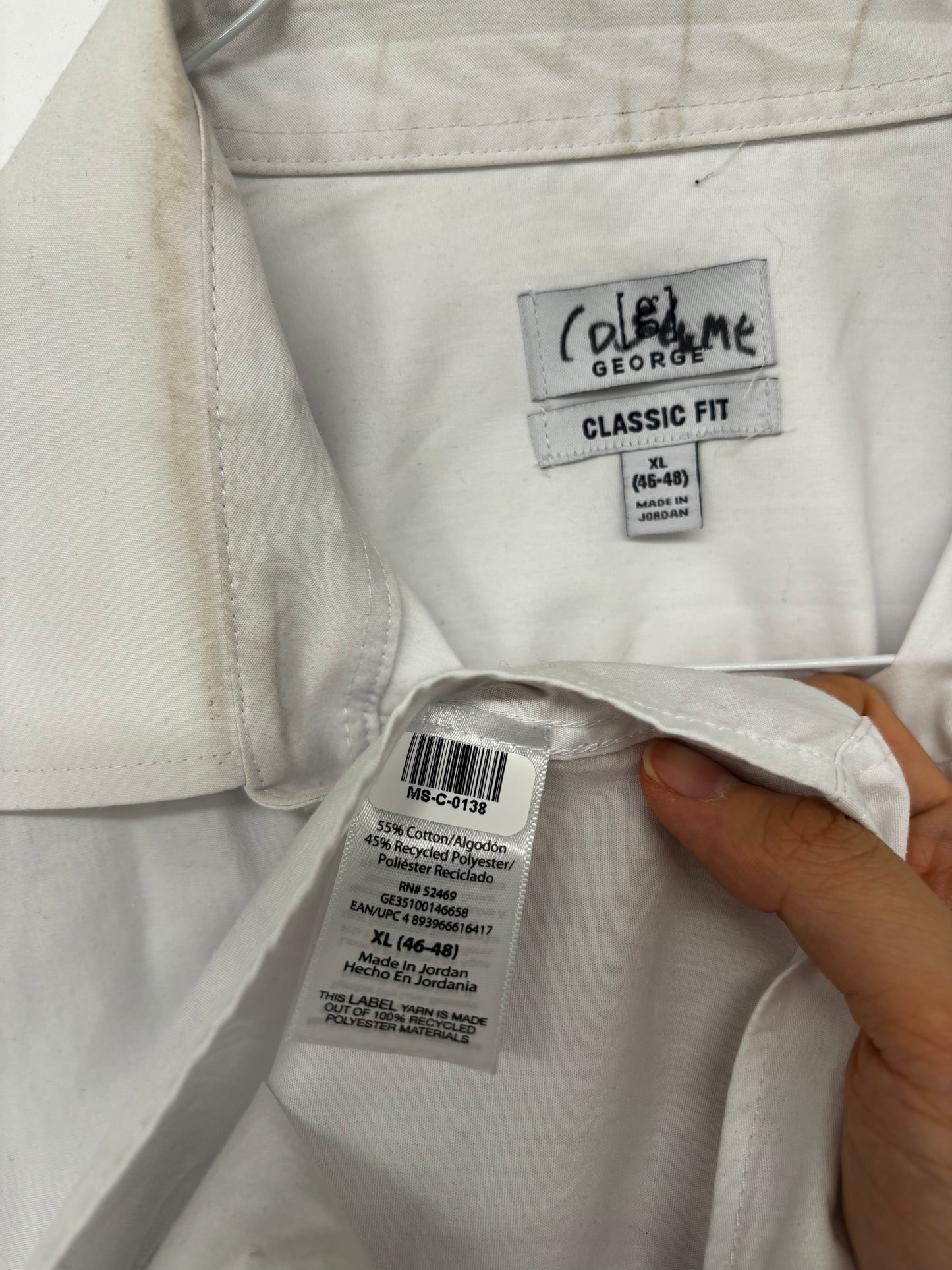 Men’s White Button-Up Shirt –size xl