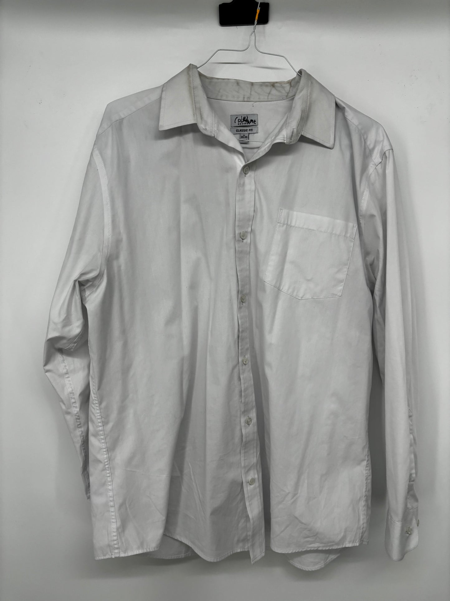 Men’s White Button-Up Shirt –size xl