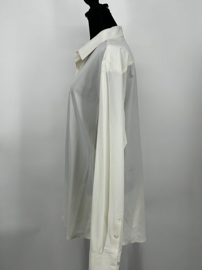 Women’s White Button-Up Shirt – Size XL