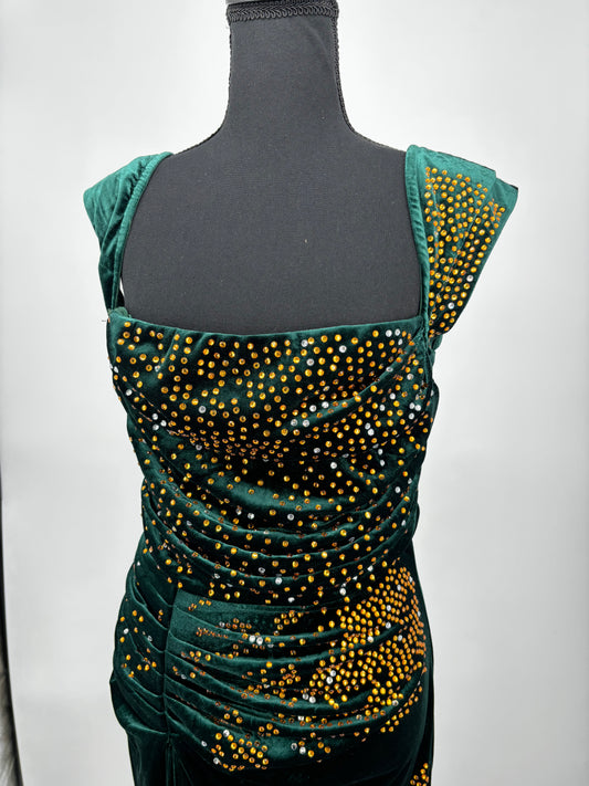 Women’s Black Train Evening Gown – Size L