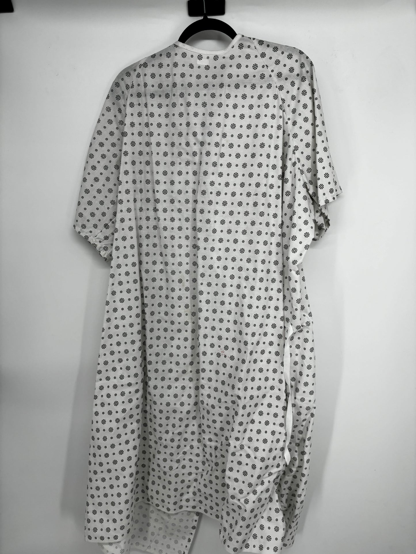 hospital gown