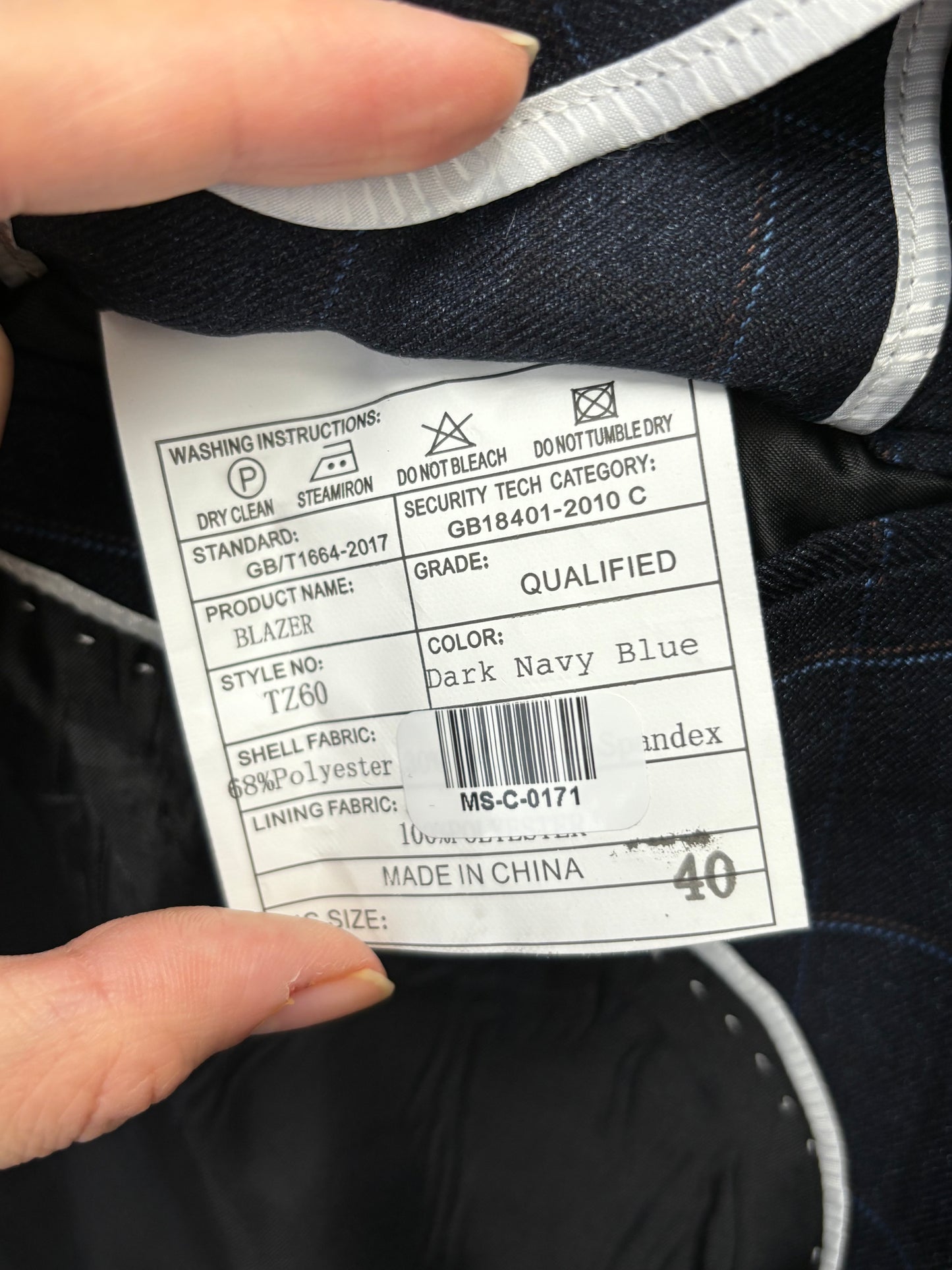 Men’s Black Checkered Blazer size no