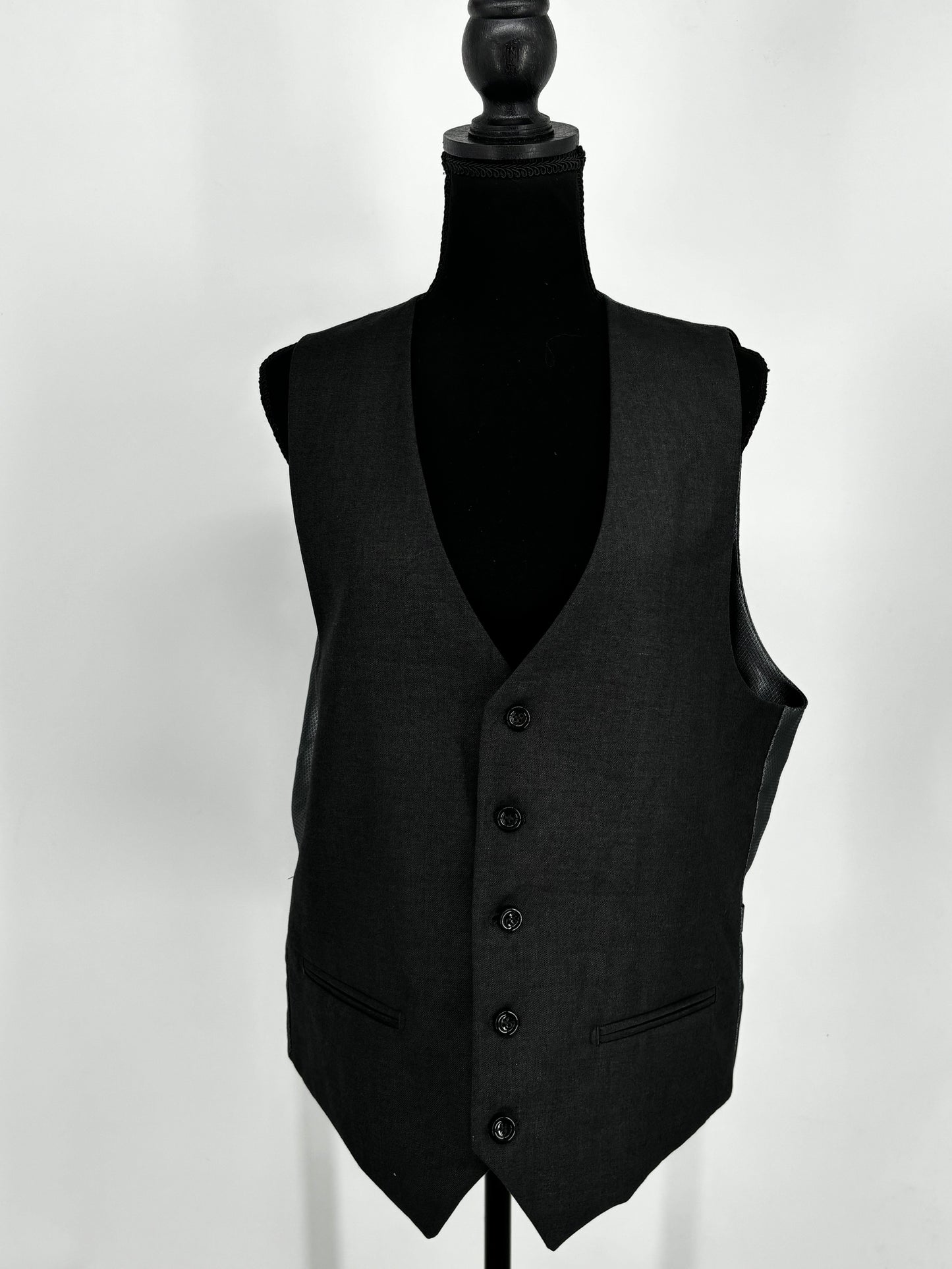 Men’s Black V-Neck Vest size no