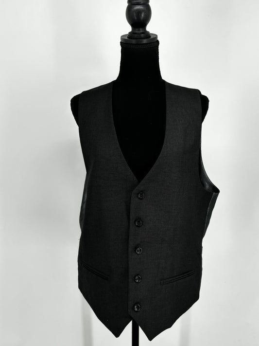 Men’s Black V-Neck Vest size no
