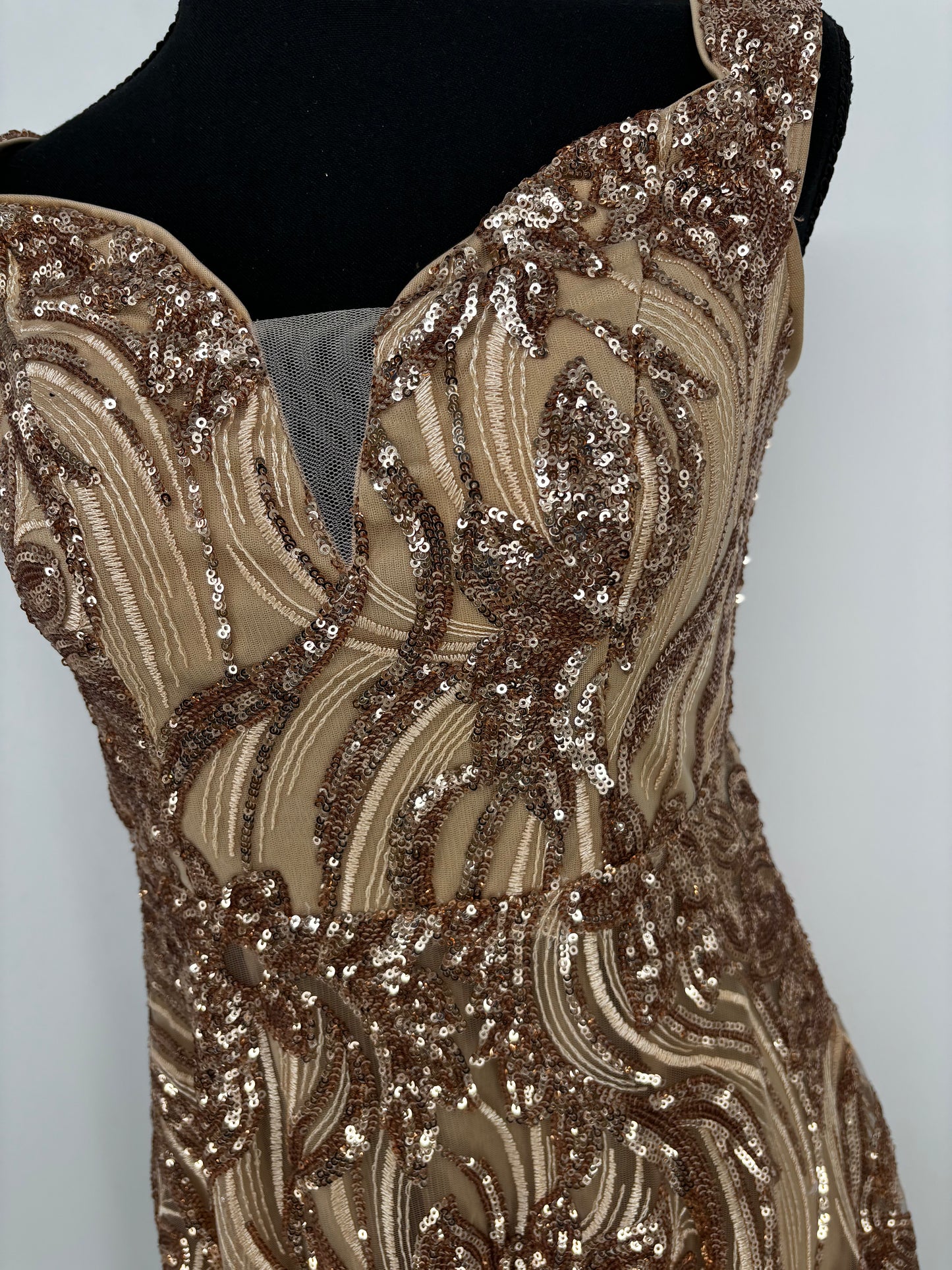 Women’s Gold Strapless Evening Gown –  Size m