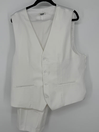 Men’s White Suit Set (Vest & Pants) – Size XL