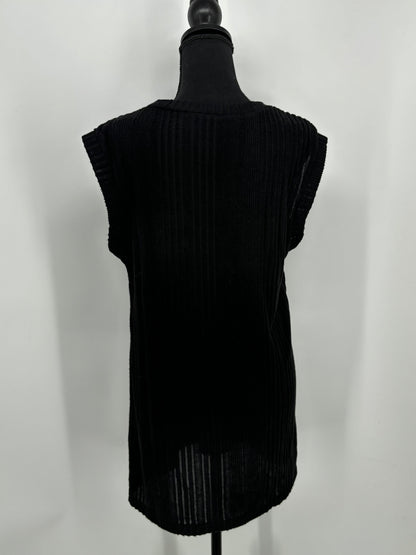 Women’s Black Sleeveless Knit Sweater size s