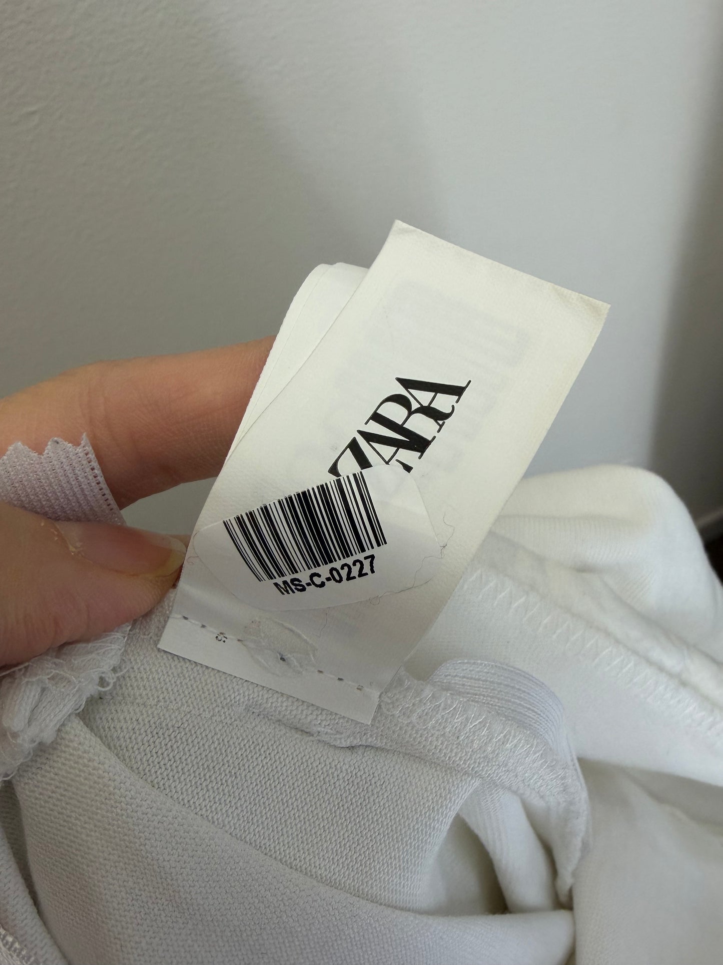 ZARA Women’s White One-Shoulder Fitted Top – Size S