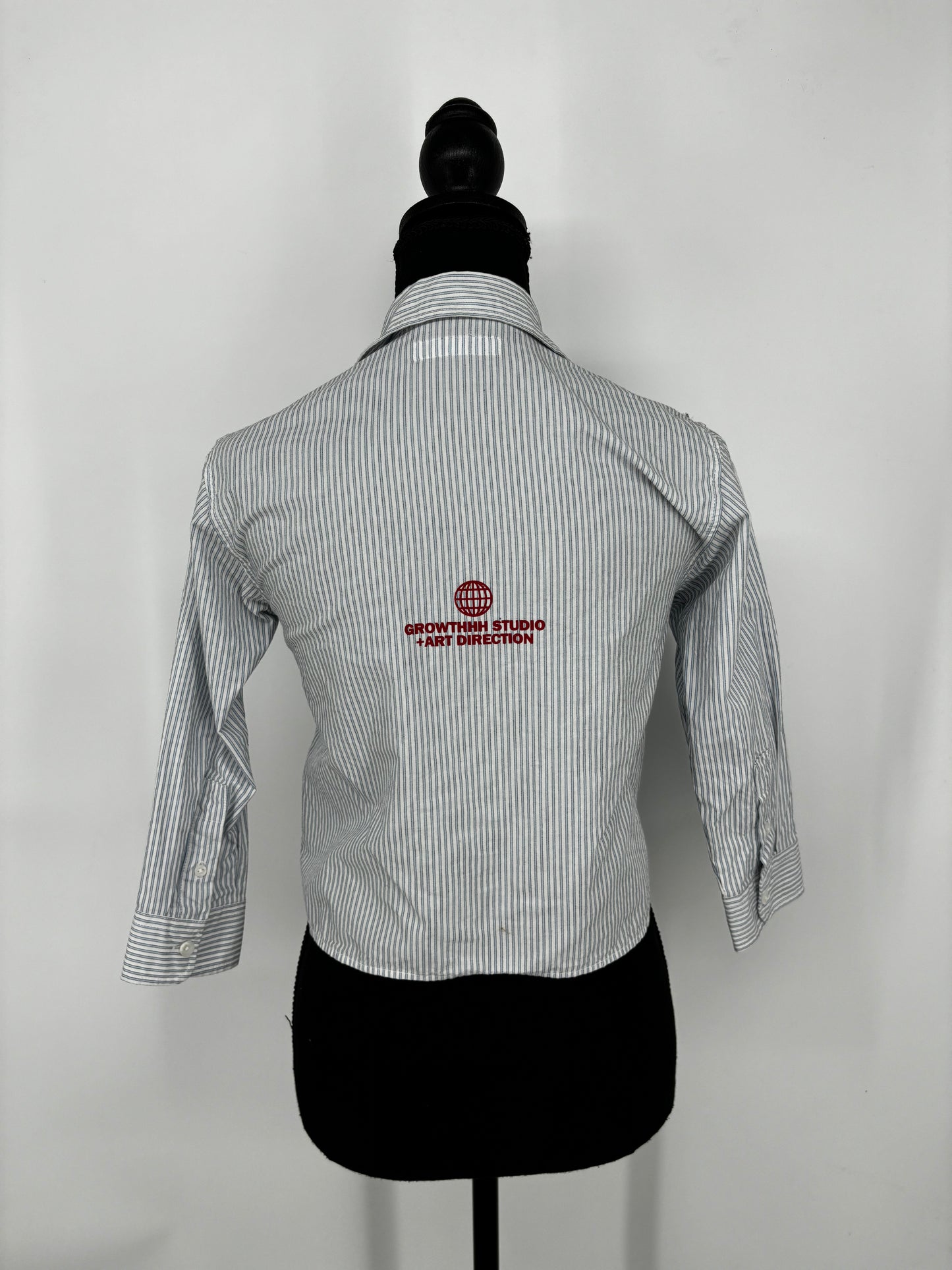 Zara Women’s White Checkered Cropped Shirt size6/7