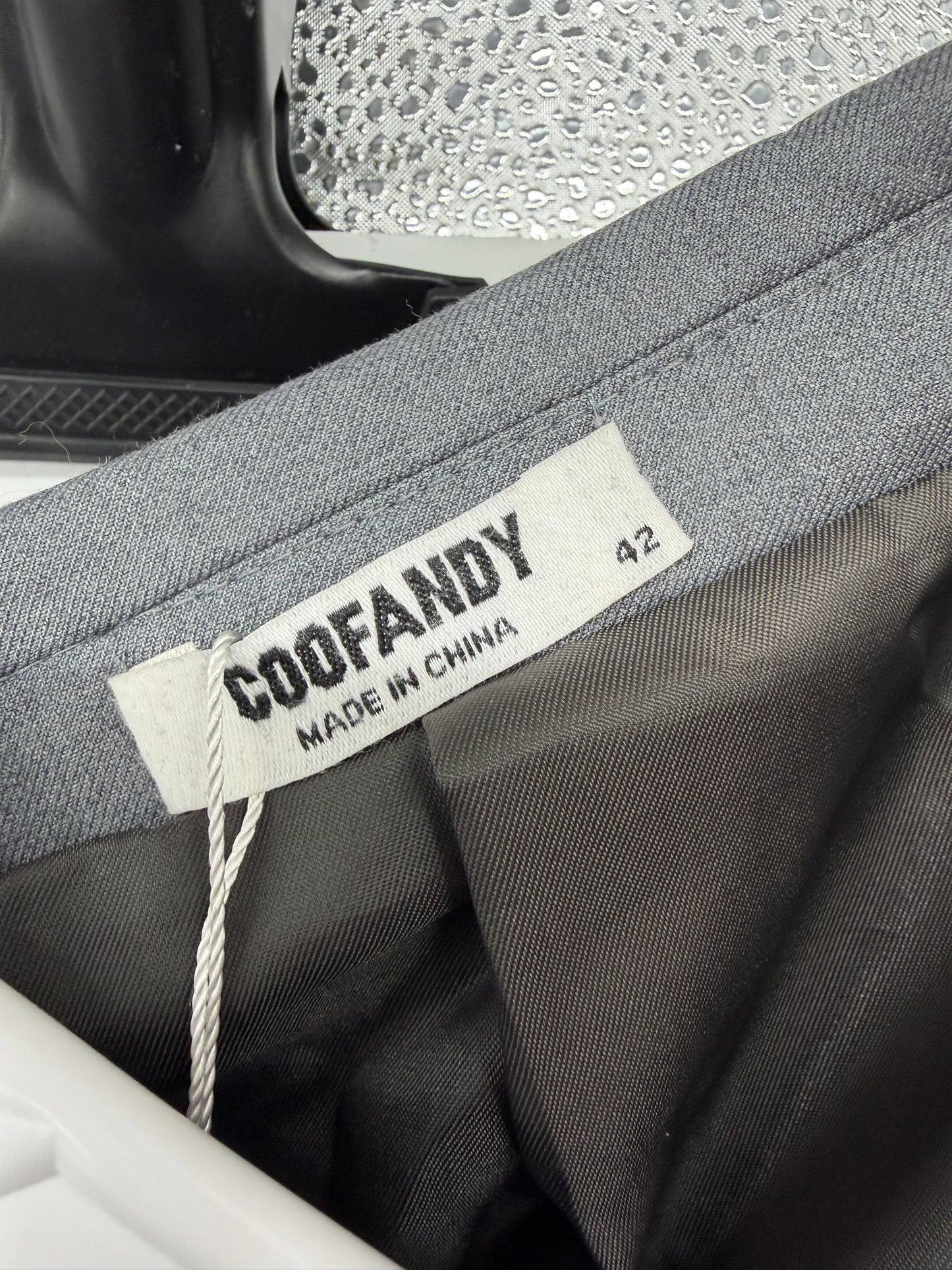 COOFANDY Men’s Gray Suit Set (Blazer & Pants) – Size 42