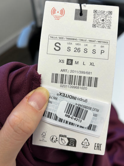 Zara Women’s Burgundy Midi Skirt size s