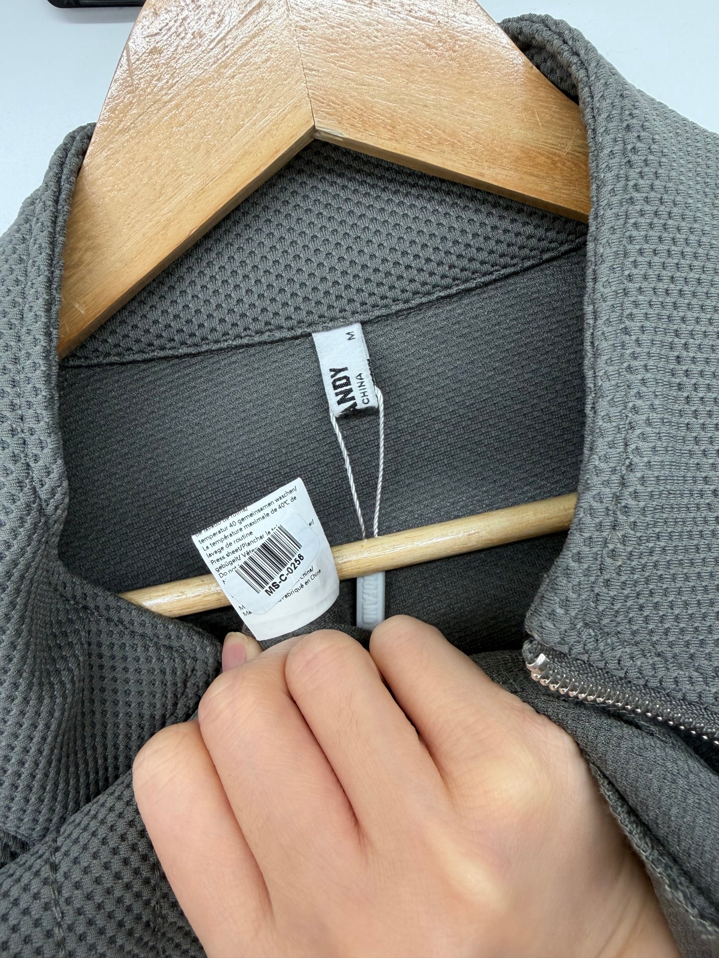 Men’s Dark Gray Stand Collar Sports Jacket size m