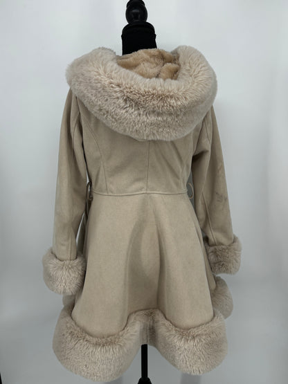 Women’s Off-White Faux Fur Coat size s