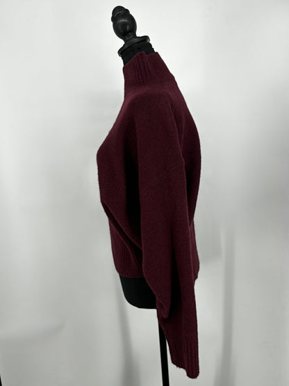 Women’s Burgundy Turtleneck Sweater size m