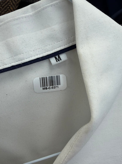 Men’s White Button-Up Casual Shirt size m