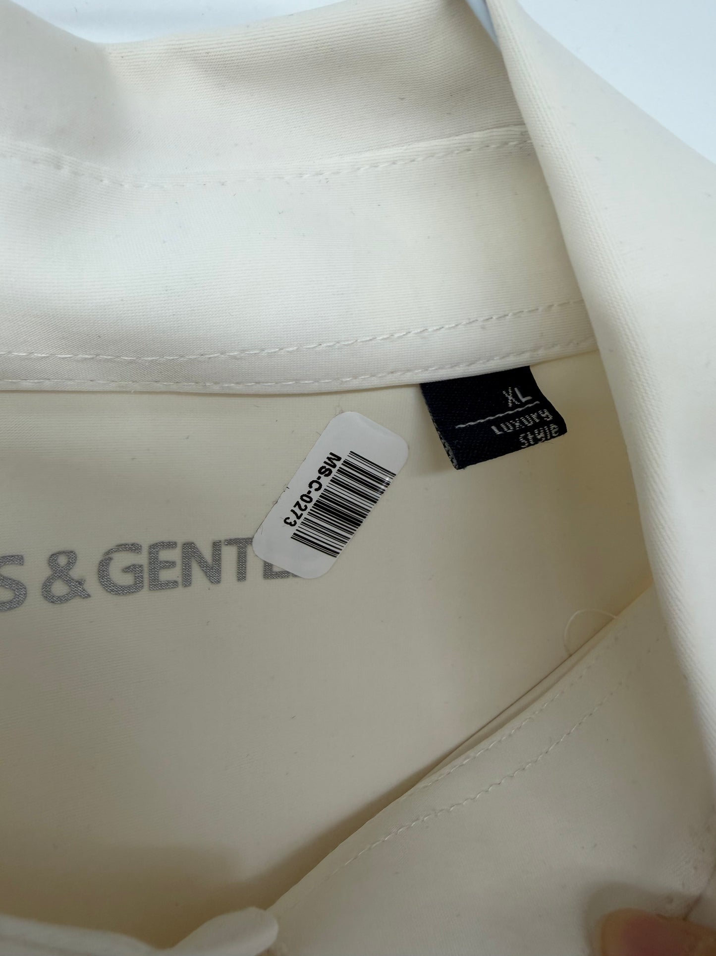 Men’s White Relaxed Fit Shirt size xl