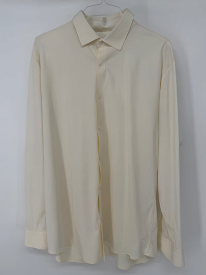 Men’s White Relaxed Fit Shirt size xl