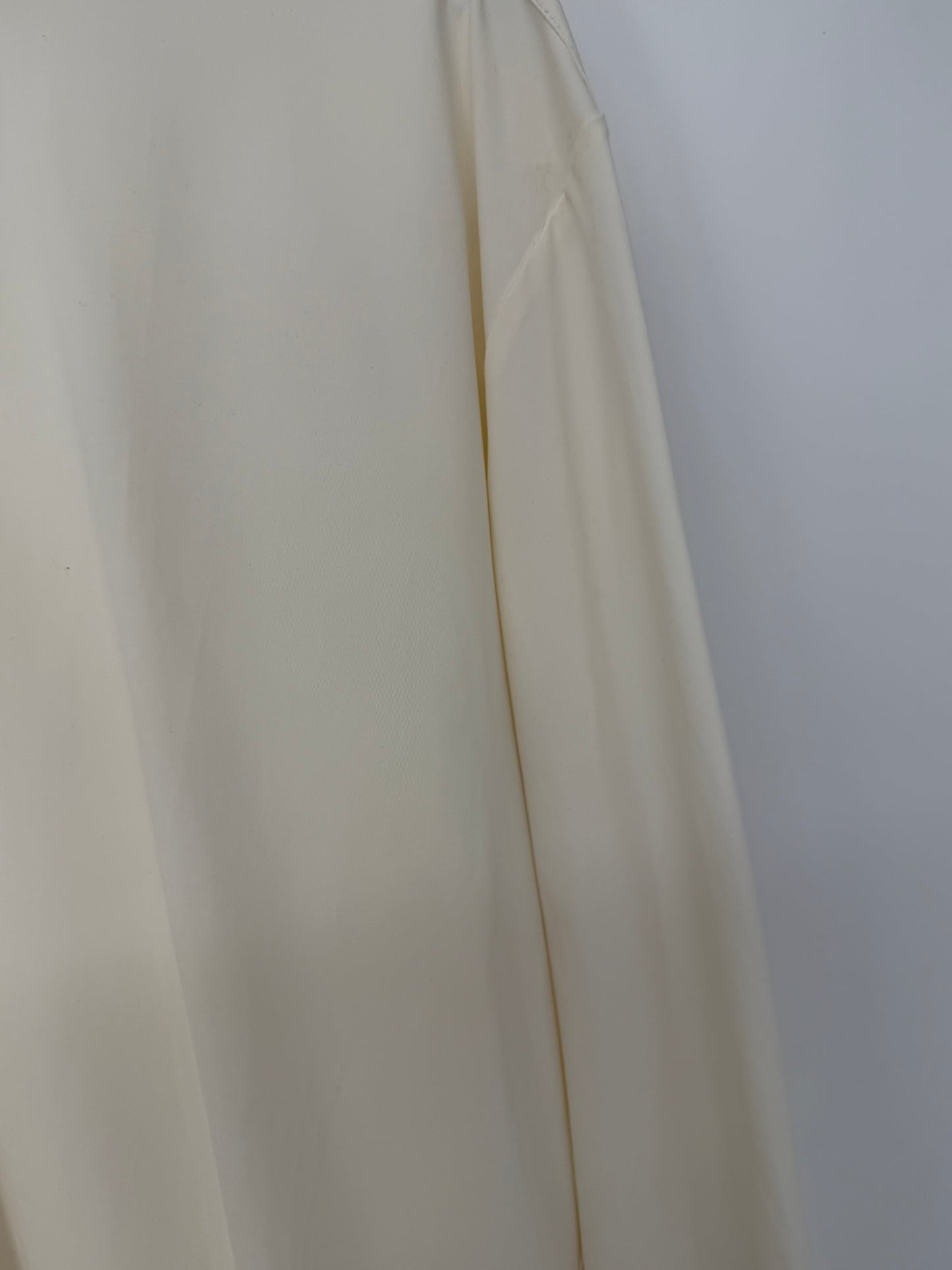 Men’s White Relaxed Fit Shirt size xl