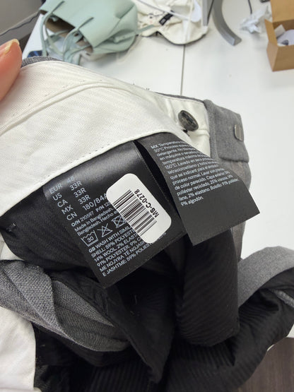 Men’s Gray Straight-Leg Dress Pants size 33R