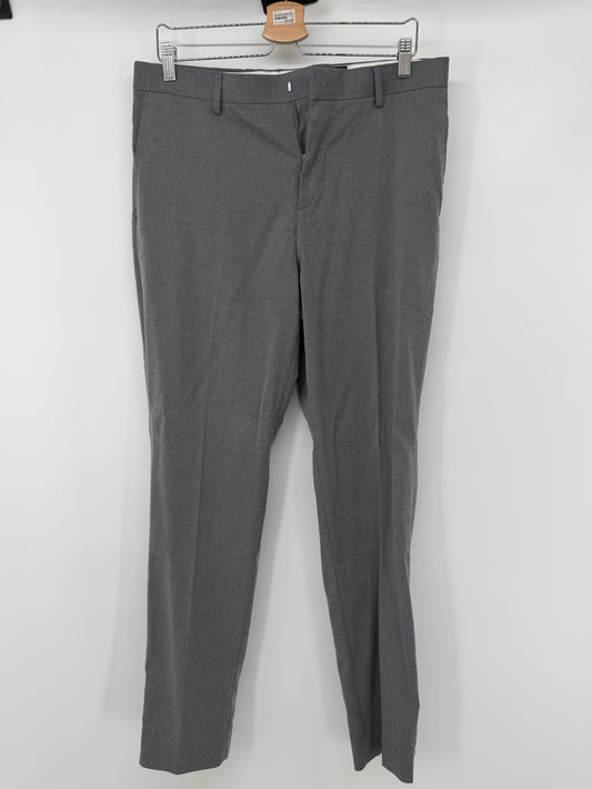 Men’s Gray Straight-Leg Dress Pants size 33R