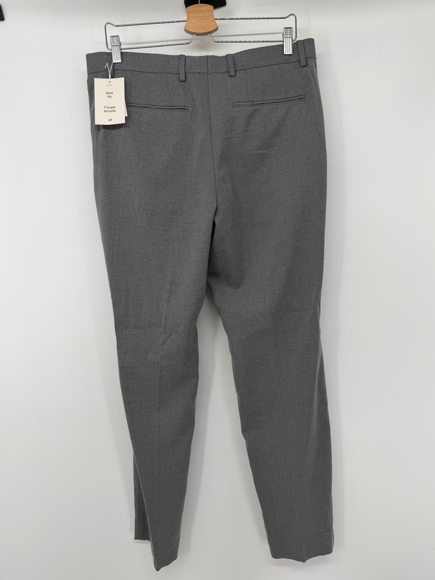 Men’s Gray Straight-Leg Dress Pants size 33R