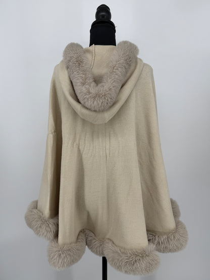 Women's Cream Faux Fur Collar Wrap