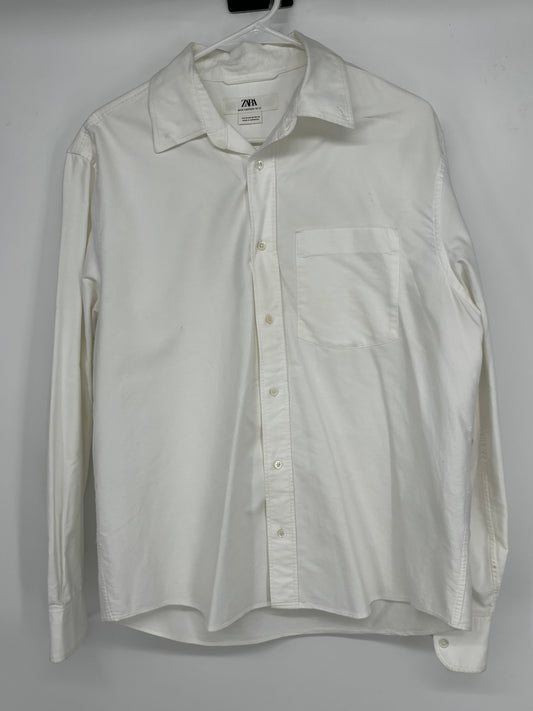 Zara Men’s white Shirt size m