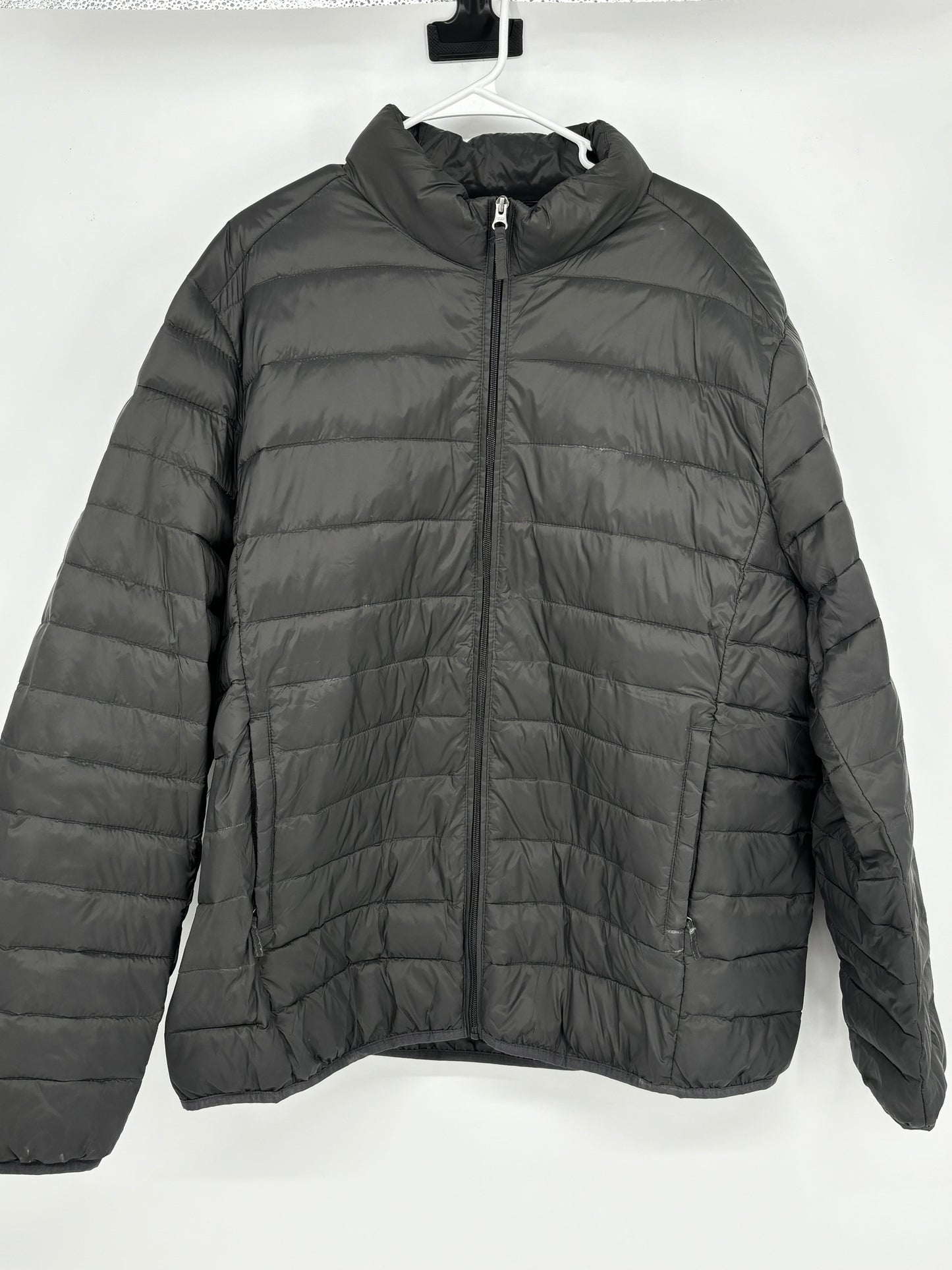 Men’s Black Stand Collar Puffer Jacket size no