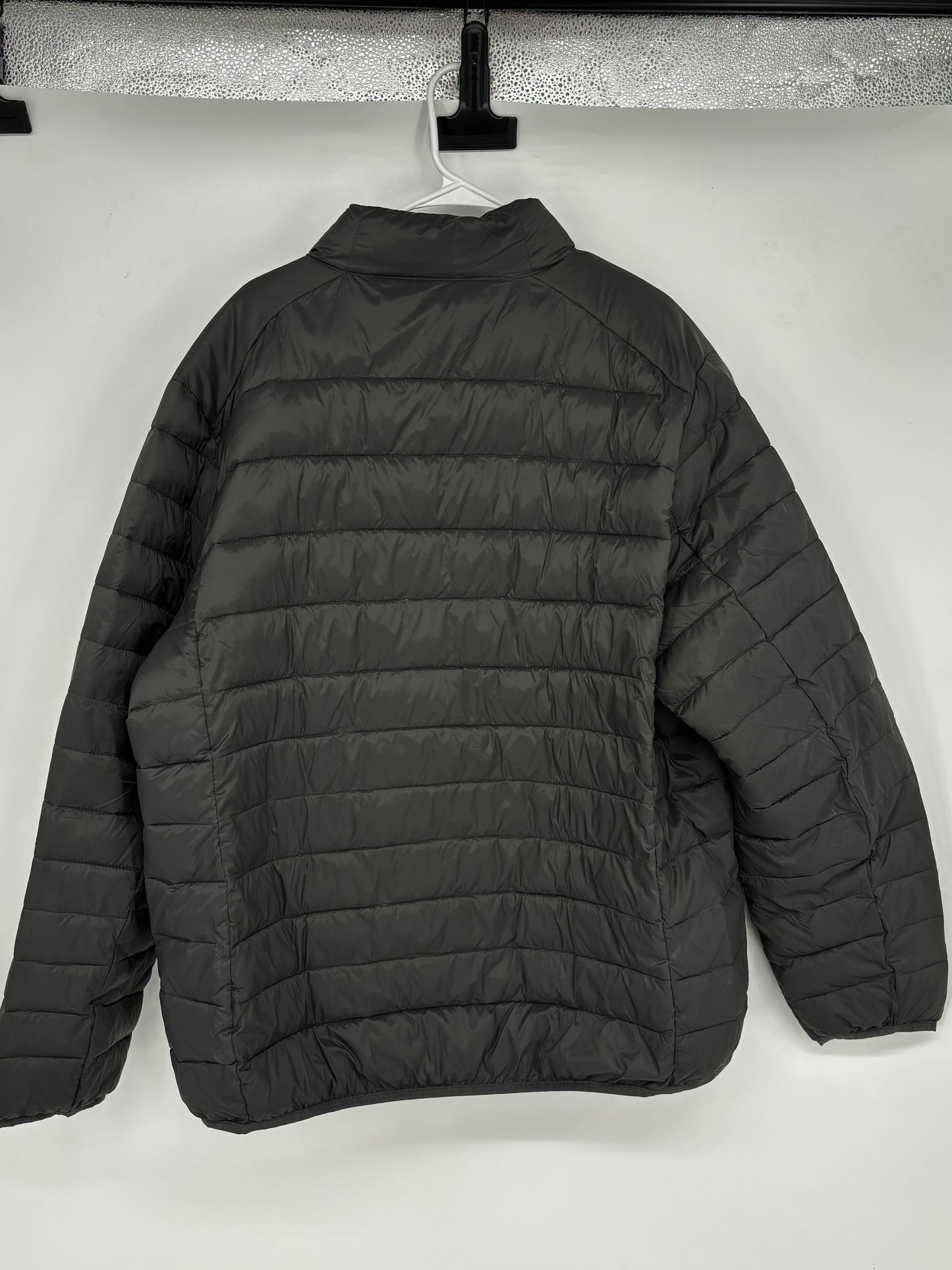 Men’s Black Stand Collar Puffer Jacket size no