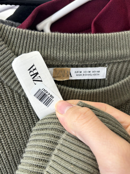 Men’s Olive Green Crew Neck Knit Sweater size m