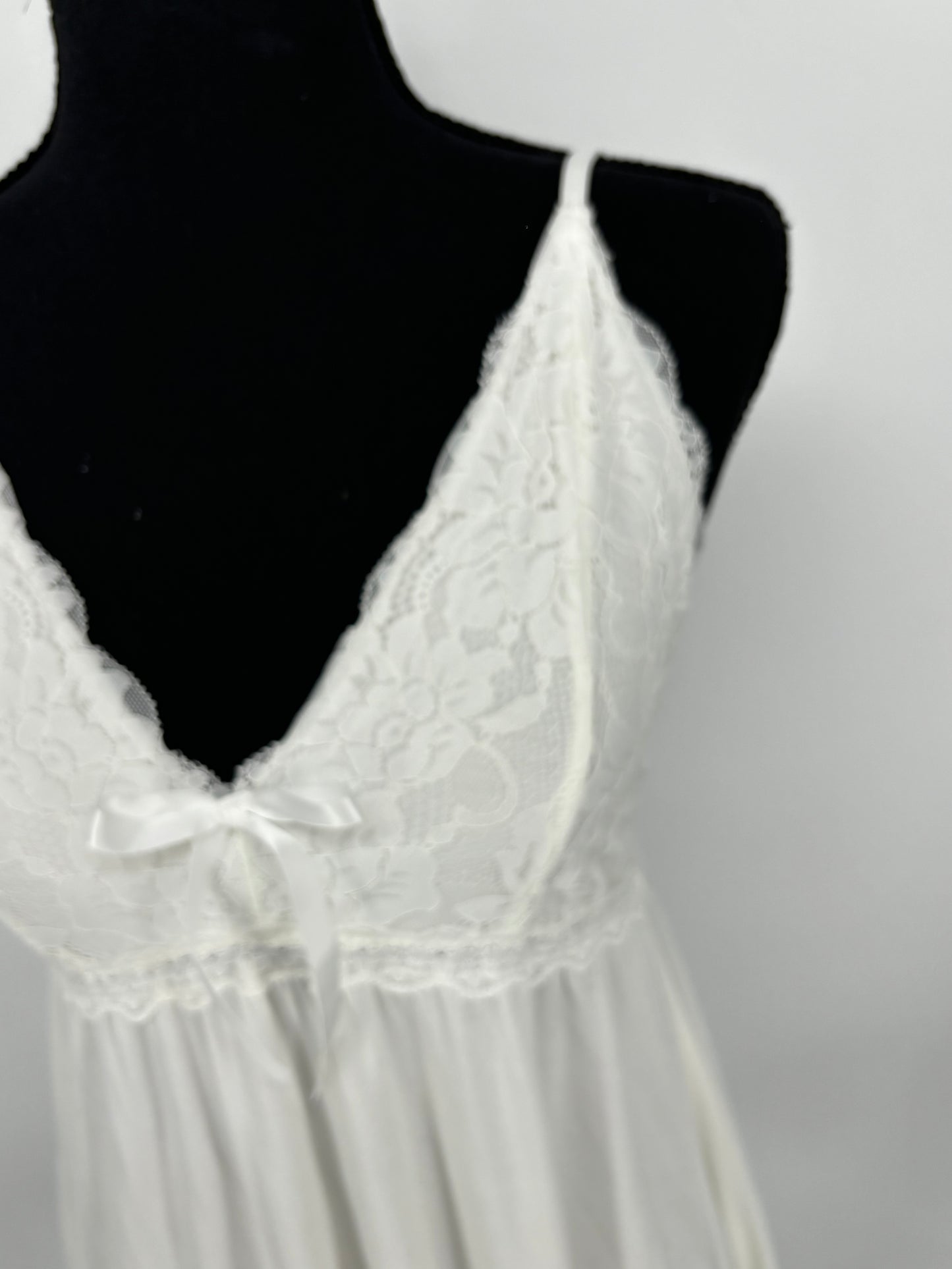 Women's White Lace Cami Nightgown – Size M