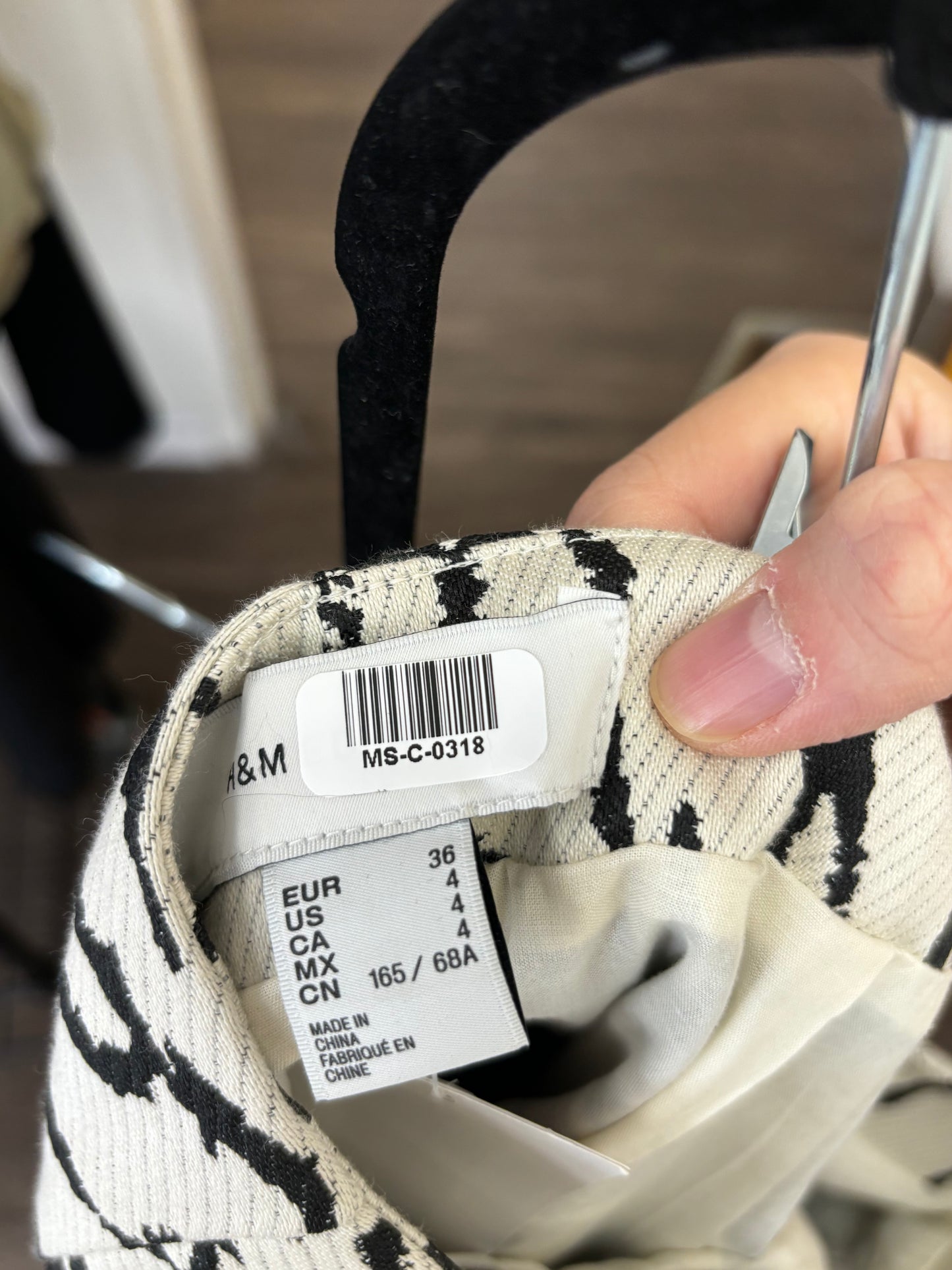 Women's White Skirt with Black Stripes – US Size 4