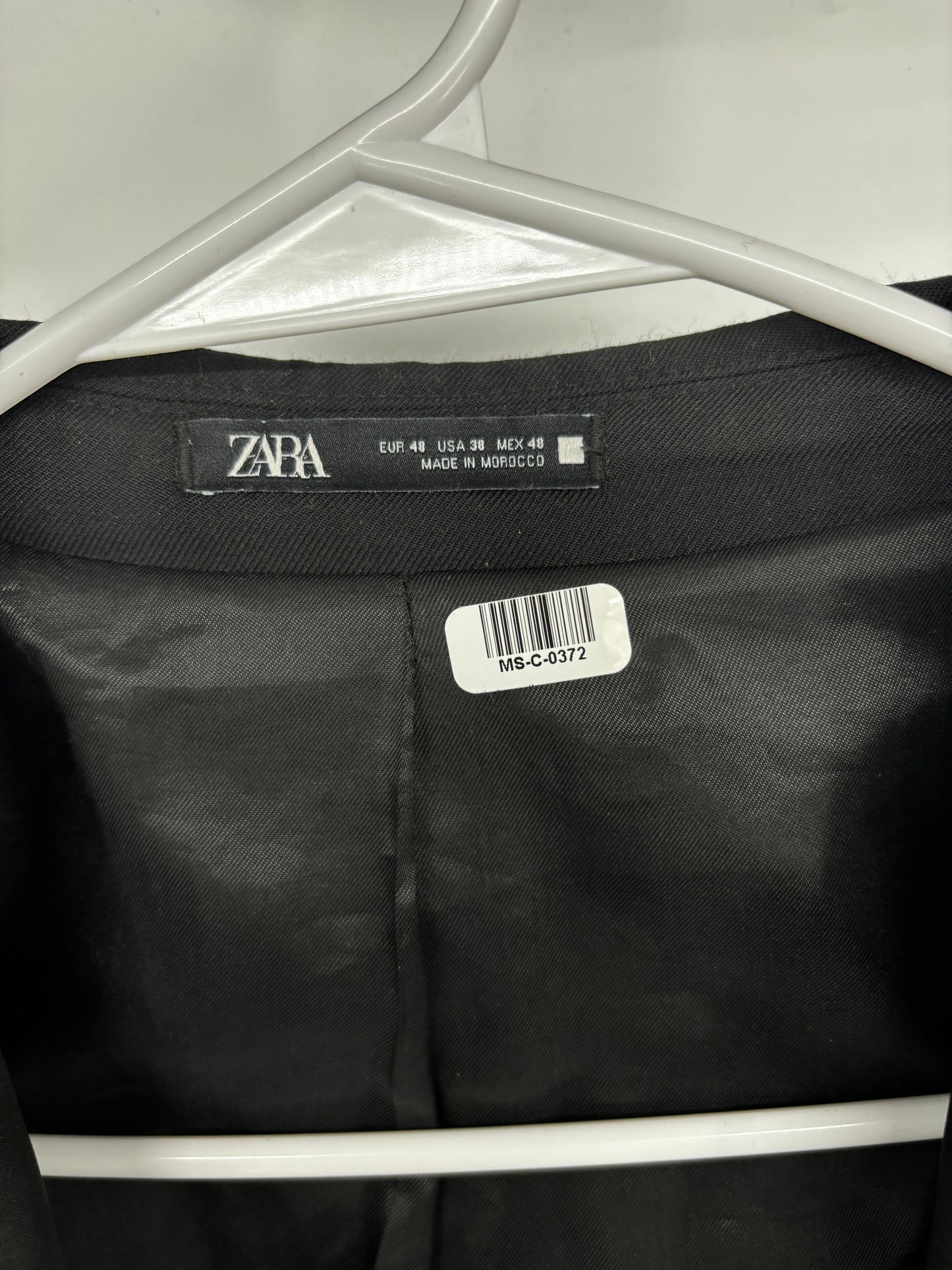 ZARA Men’s Black Blazer – US Size 38