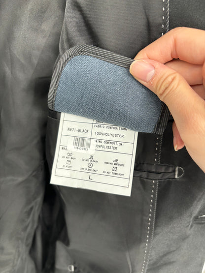 Men’s Black Subtle Pattern Blazer – Size L