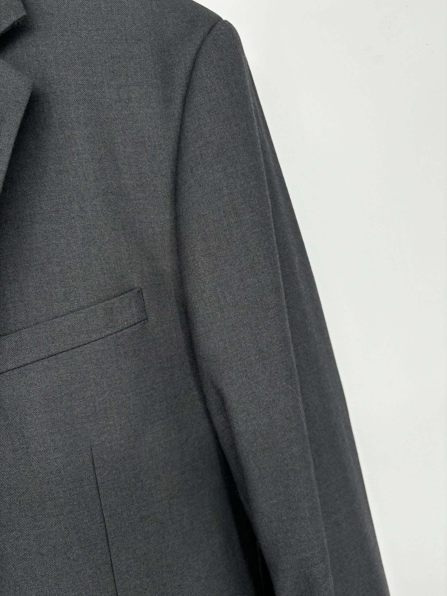 Men’s Gray Blazer – Size L