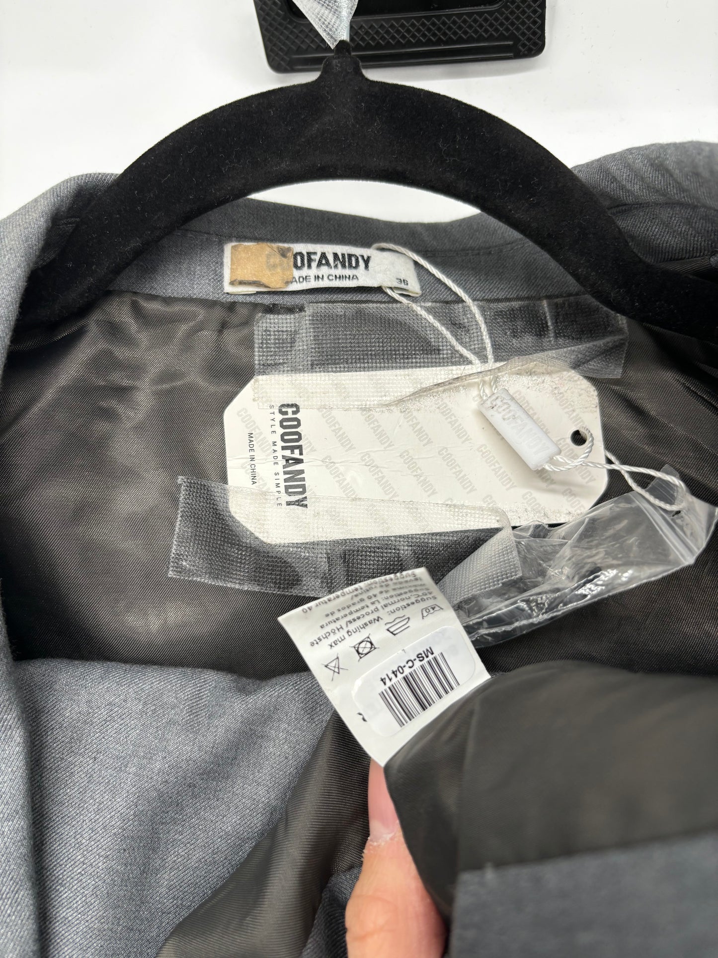 Men’s Gray Blazer – Size 36