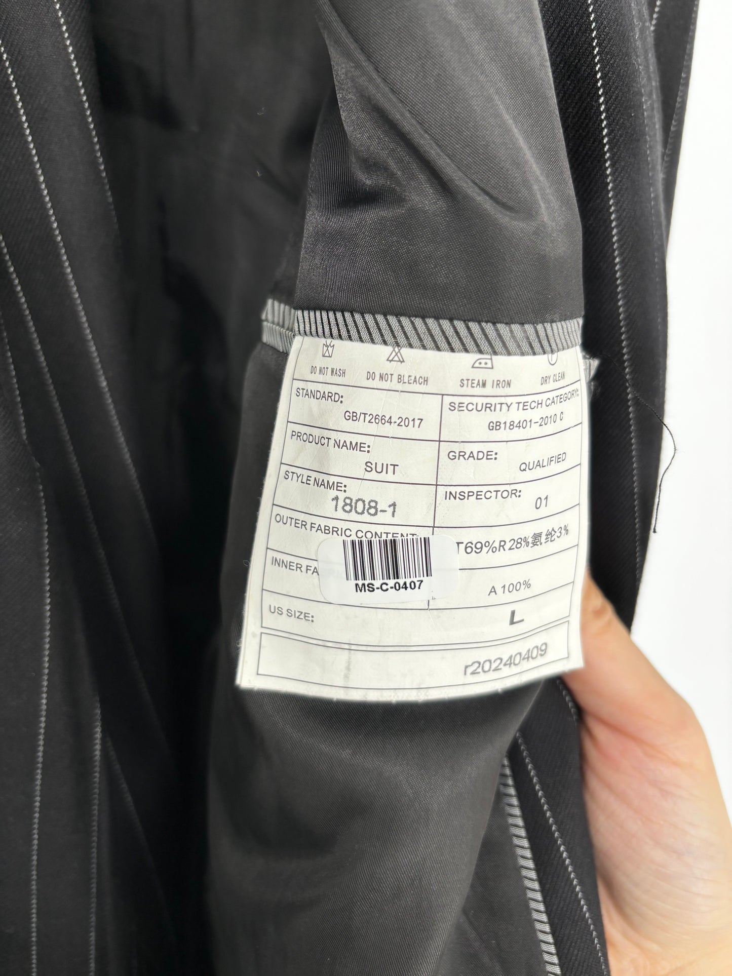 Men’s Black Pinstripe Blazer – Size L