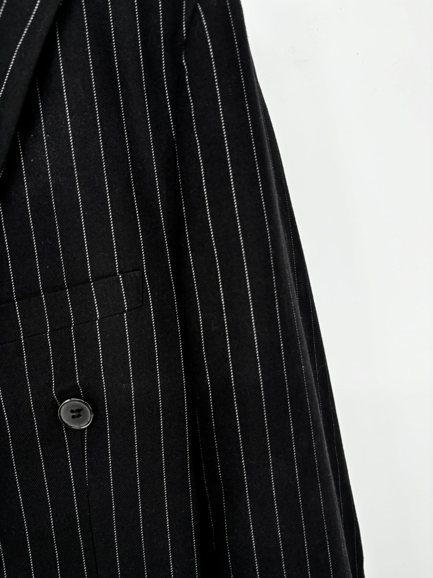 Men’s Black Pinstripe Blazer – Size L