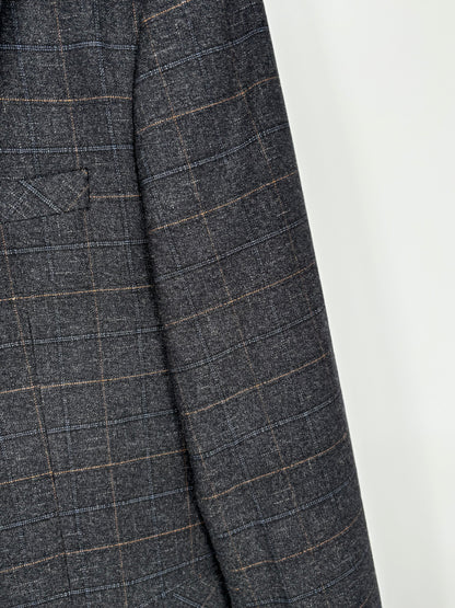 Men’s Dark Gray Plaid Blazer – Size M