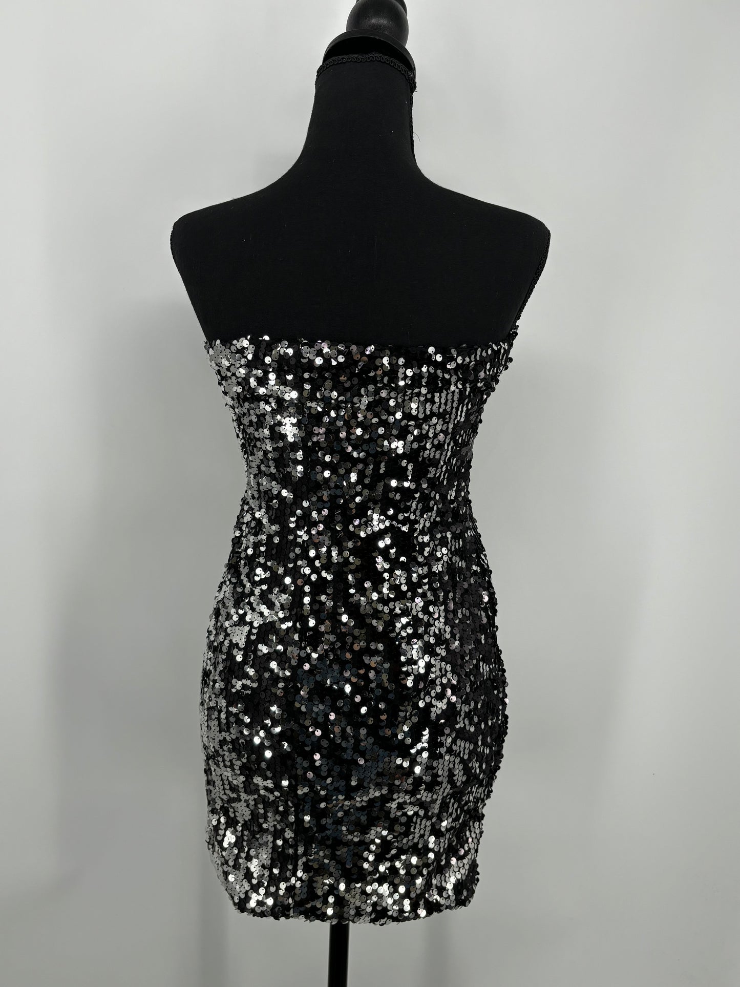 Women’s Silver Sequin Strapless Dress – Size S