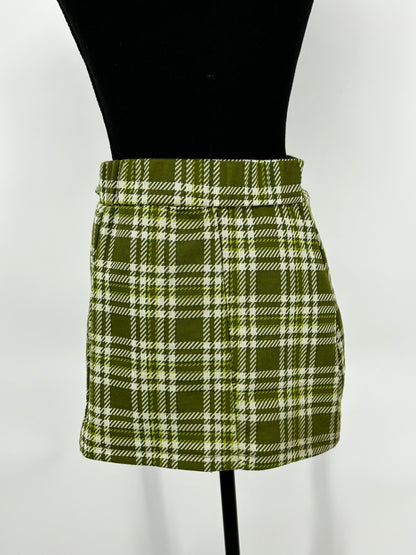 Women’s Green Plaid Mini Skirt – Estimated Size S/M