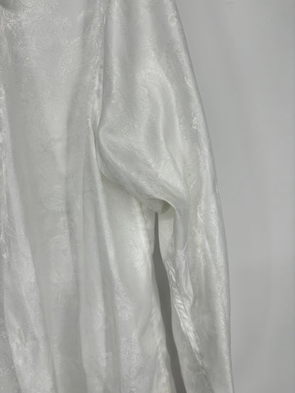 Men’s White Embroidered Shirt – Size M