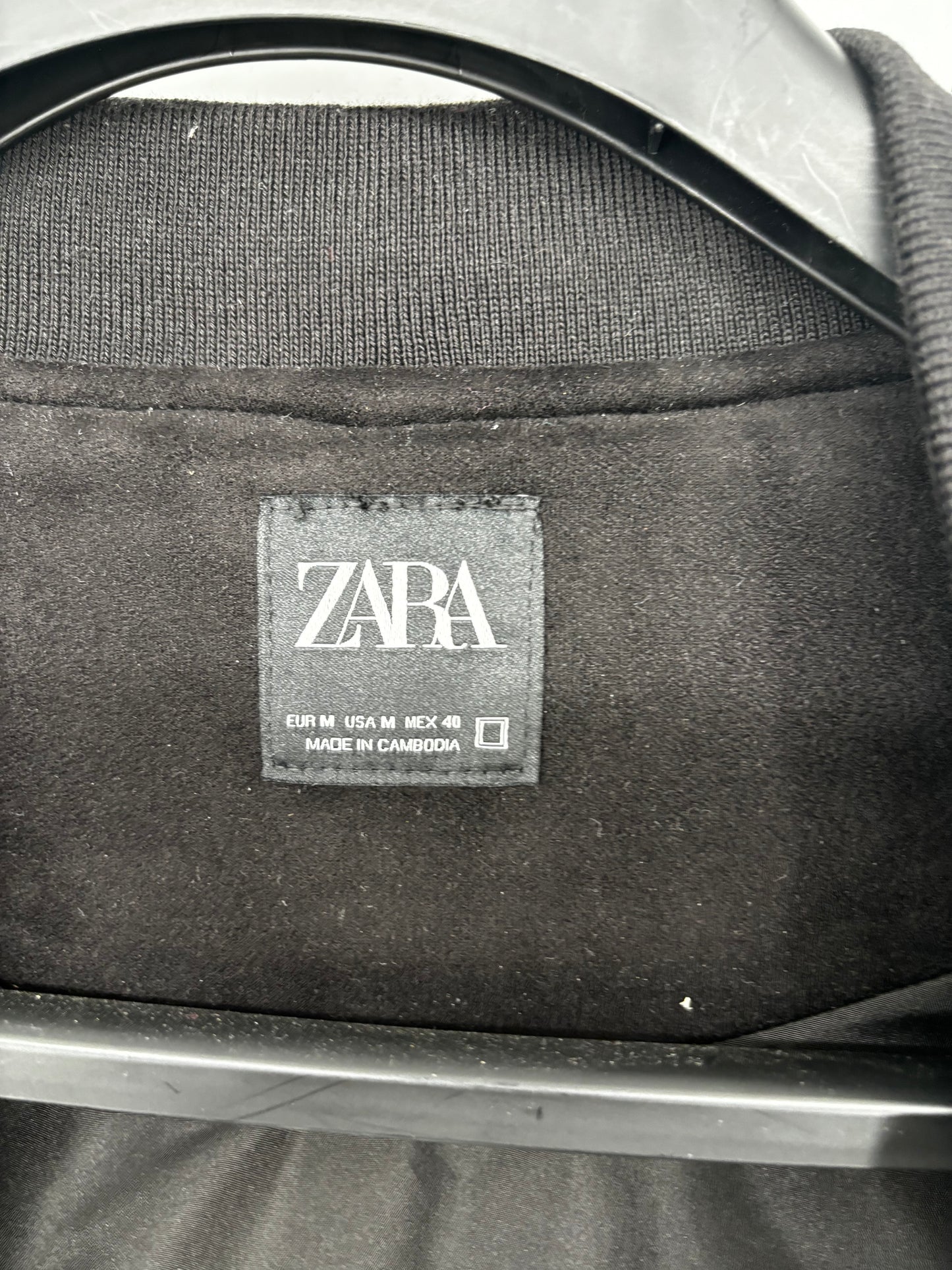 ZARA Men’s Black Short Jacket – Size M