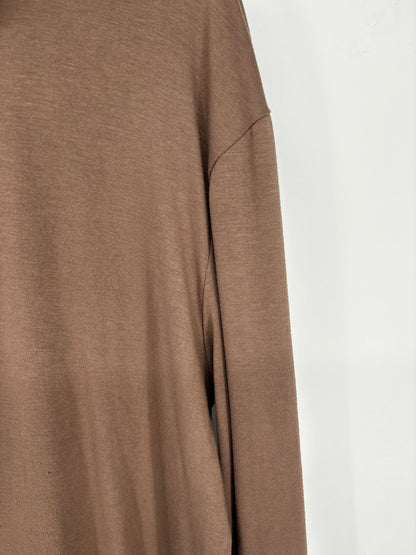 Men’s Brown Long Sleeve Turtleneck Tee – Size L·