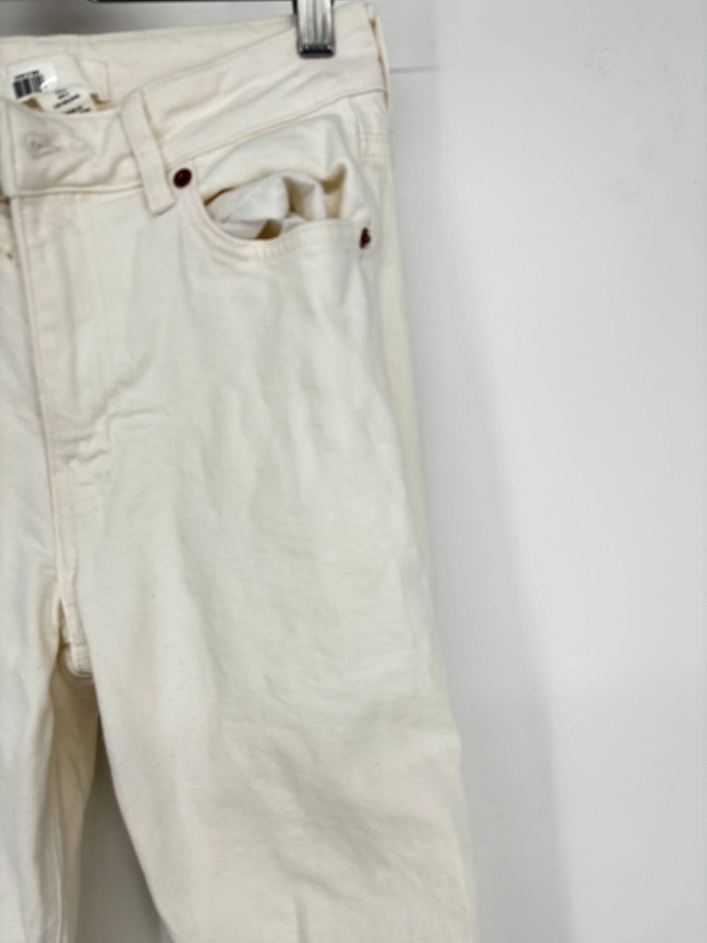 Men’s White Denim Jeans – Size 2